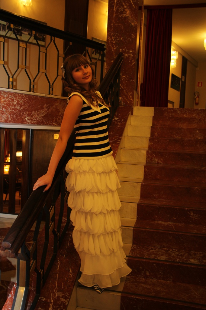 В фойе театра.JPG